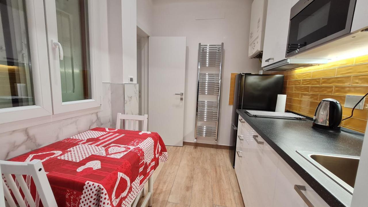 Апартаменти Giudei House Smart 2 Болонья Екстер'єр фото